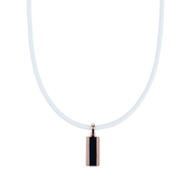 Hera High Power Gauss Magnetic Therapy Necklace in White Rose Gold, ideal for athletes seeking golf recovery and energy balance.