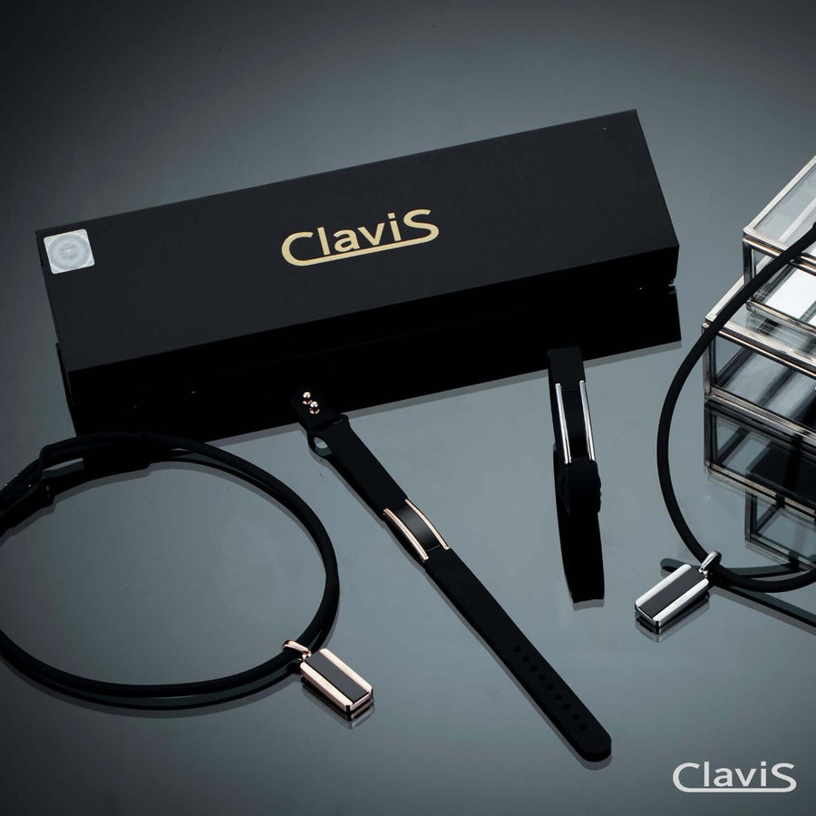 Clavis Hera High Power Gauss Magnetic Bracelet & Necklace Set in Black Rose Gold, ideal for magnetic therapy and athletic recovery.